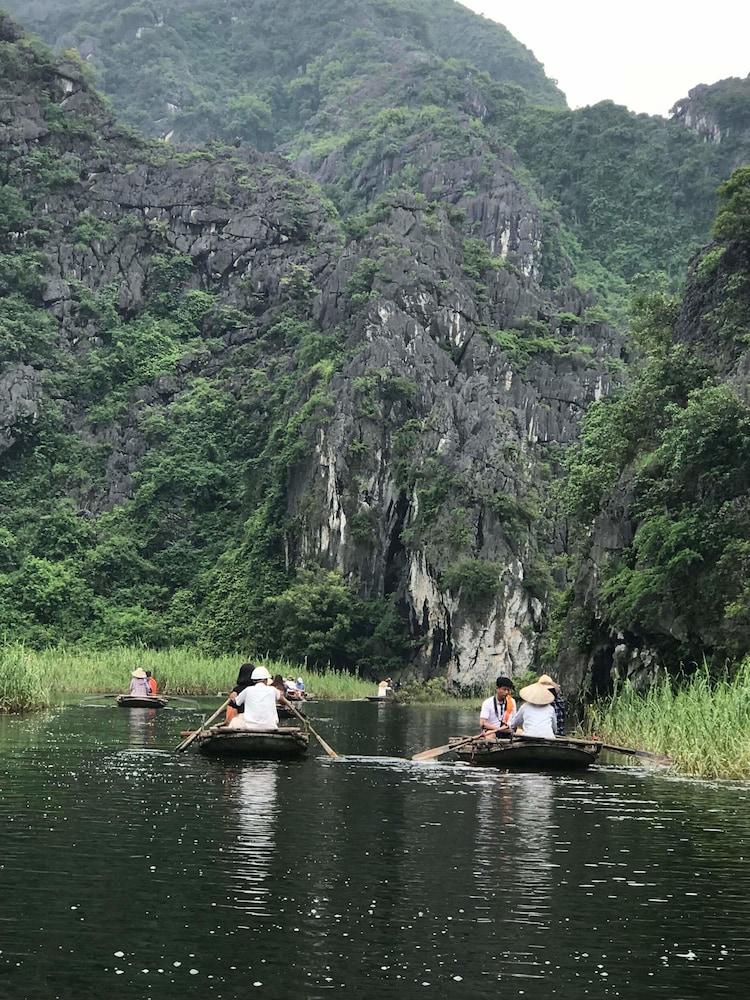 Limestone Boutique Hotel 宁平 外观 照片